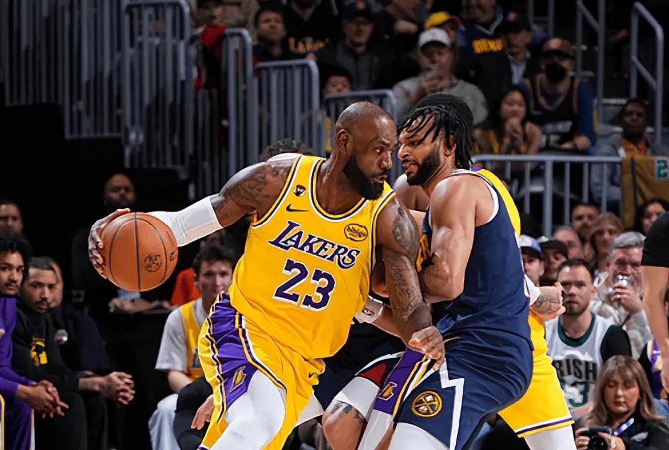 世界杯手机观看软件-艾顿伤退！湖人16分大逆转，詹姆斯创2大NBA神迹，东契奇大号三双
