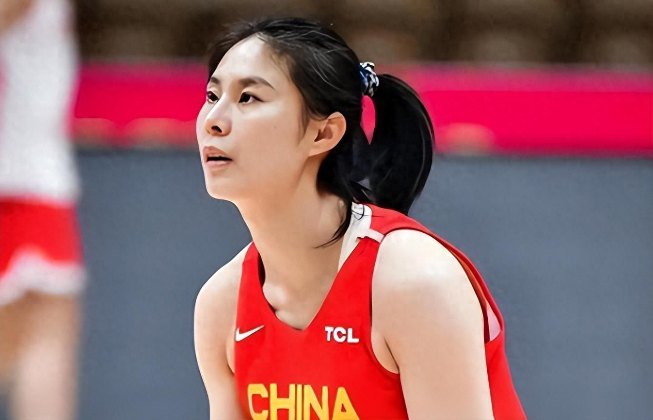世界杯手机观看软件-官宣！中国女篮公布最新一期大名单，王思雨、张子宇、刘禹彤领衔